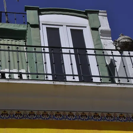Select And Style: Central * Lisboa