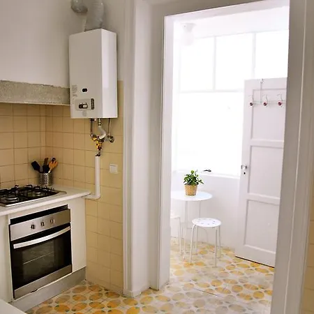 Select And Style: Central Daire Lisboa